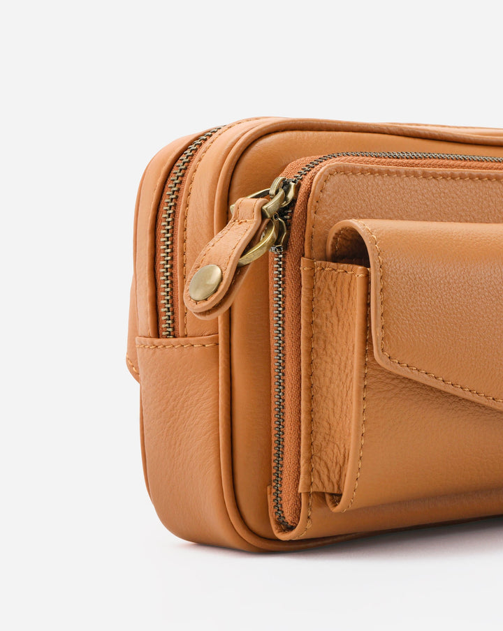 CLAIRE - BELT BAG