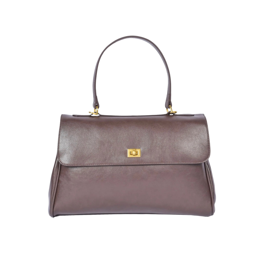 Ciara Essential