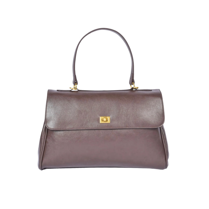 Ciara Essential