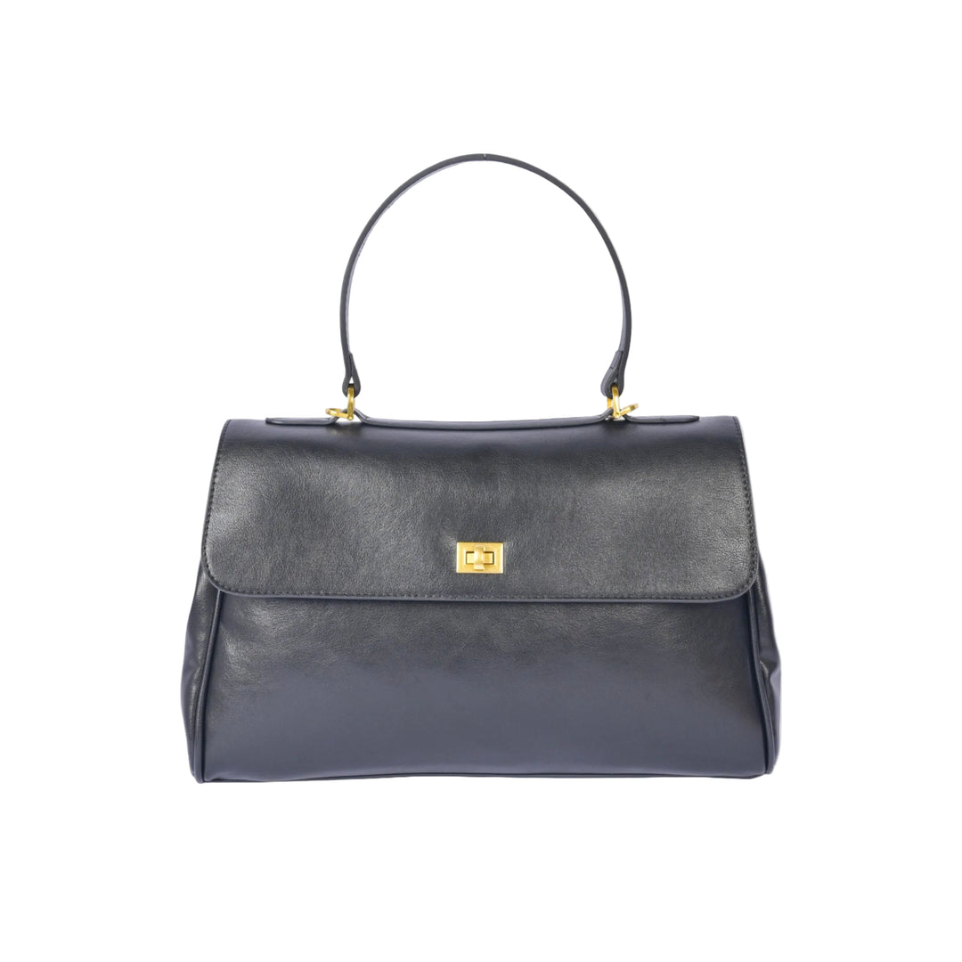 Ciara Essential