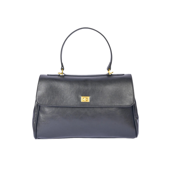 Ciara Essential