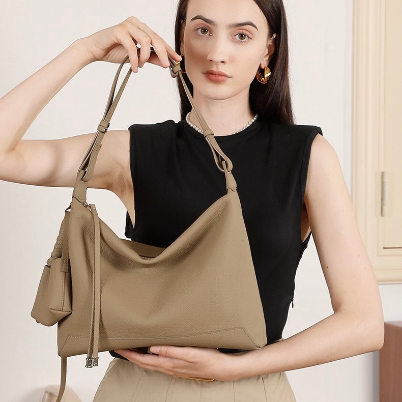 Minimalist Genuine Leather Large Capacity Commuter Tote Shoulder Bag