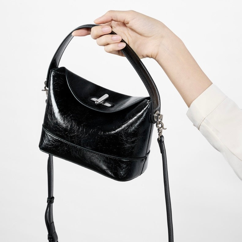 Women’s Genuine Leather Mini Bucket Shoulder Bag – Chic Turn-Lock Crossbody