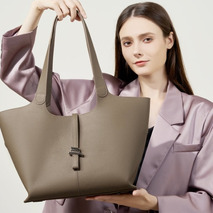 2025 New Women’s Genuine Leather Large Capacity Commuter Tote Bag
