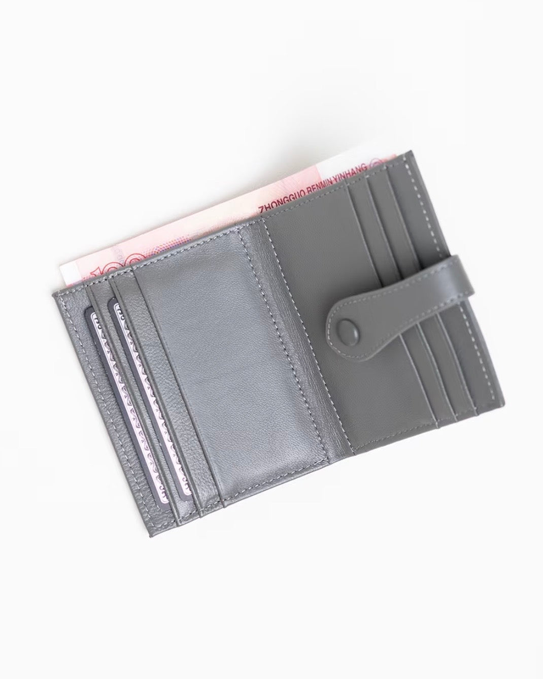Woven Lamb Leather Multi-Card Wallet – Minimalist & Luxe