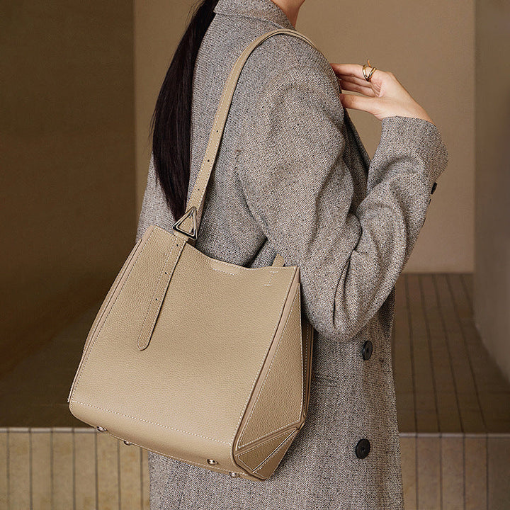 Women's Elegant Camel Textured Leather Shoulder Tote