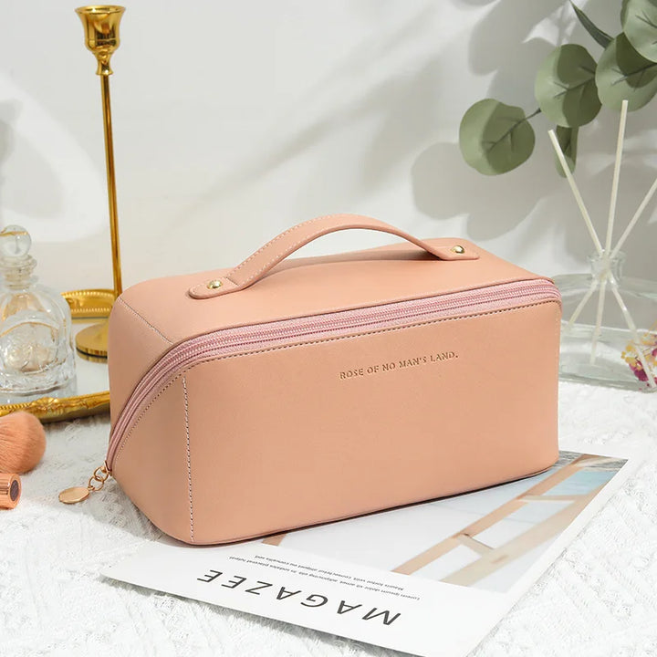 AMELIA - TRAVEL COSMETIC ORGANIZER