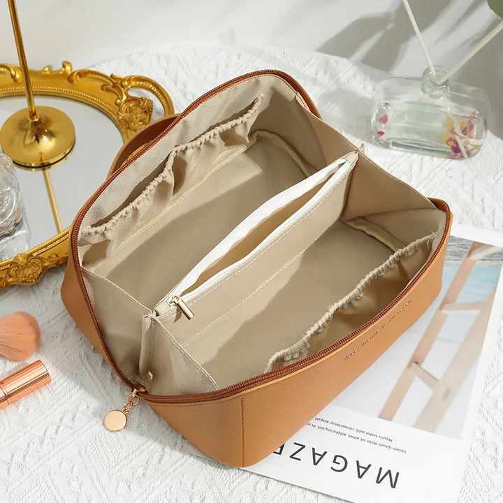 AMELIA - TRAVEL COSMETIC ORGANIZER