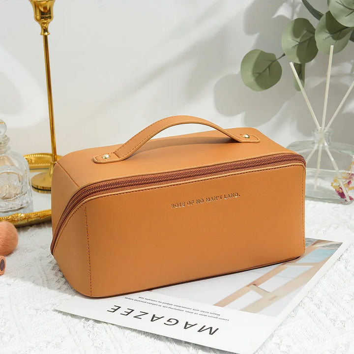 AMELIA - TRAVEL COSMETIC ORGANIZER
