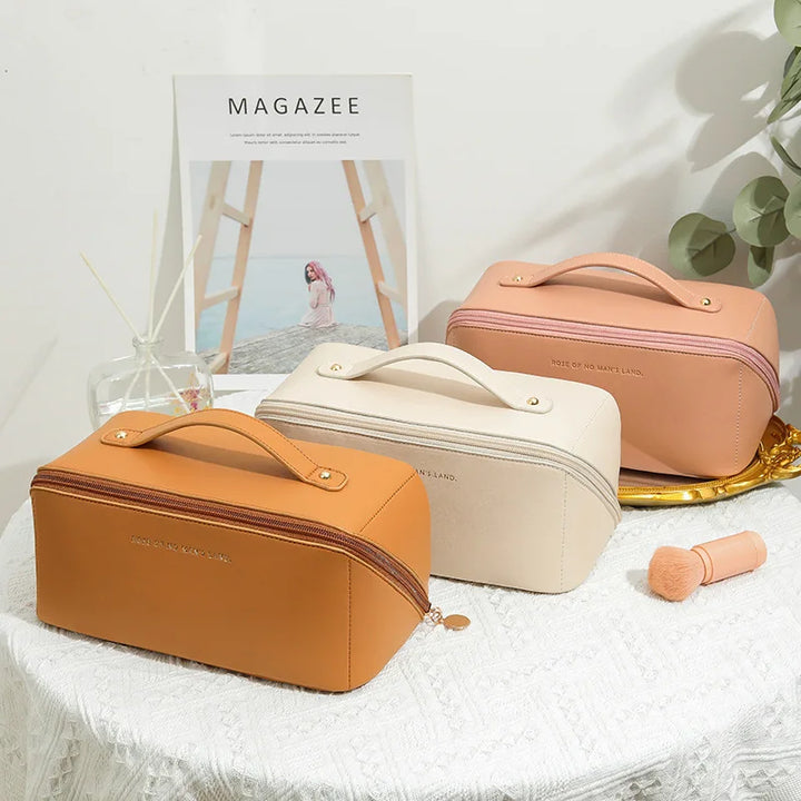 AMELIA - TRAVEL COSMETIC ORGANIZER