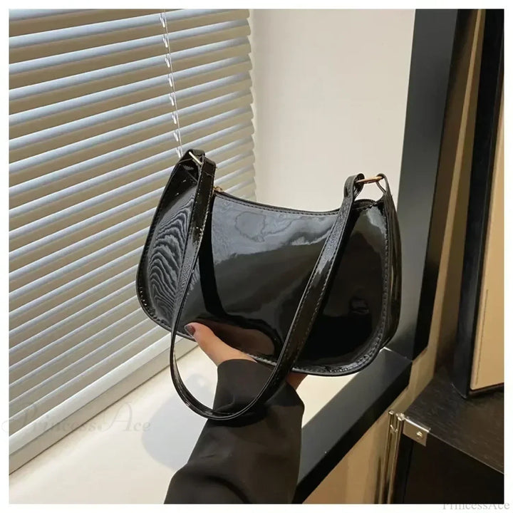 AMARI - LEATHER SHOULDER BAG